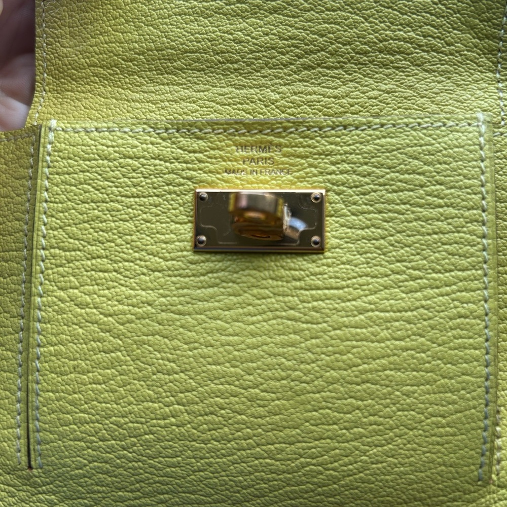 Hermes yellow Kelly go Leather Wallet stamp Y - Picture 3 of 5